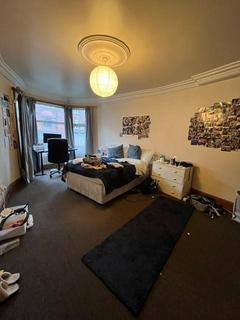 5 bedroom house to rent, Manor 34A Drive, Leeds LS6