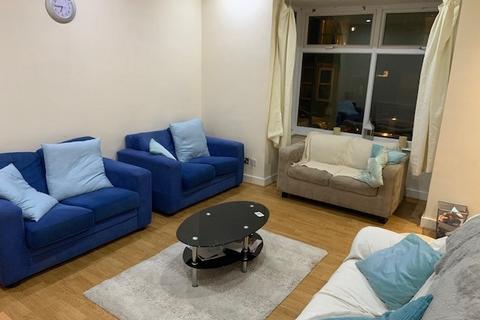 4 bedroom house to rent, Richmond Mount, Leeds LS6