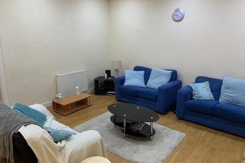 4 bedroom house to rent, Richmond Mount, Leeds LS6