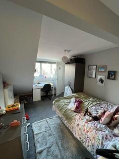 5 bedroom house to rent, Cardigan Lane, Leeds LS6