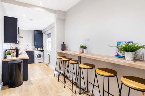 6 bedroom house to rent, Mayville Road, Leeds LS6