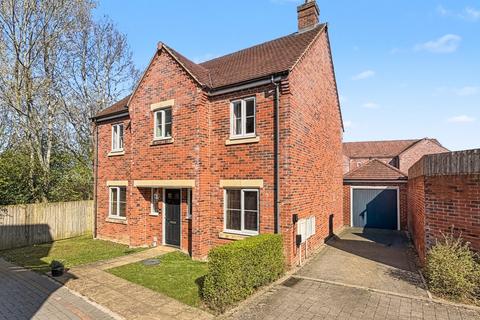 undefined, 5 Cottesbrooke Close, Daventry, NN11 8BF