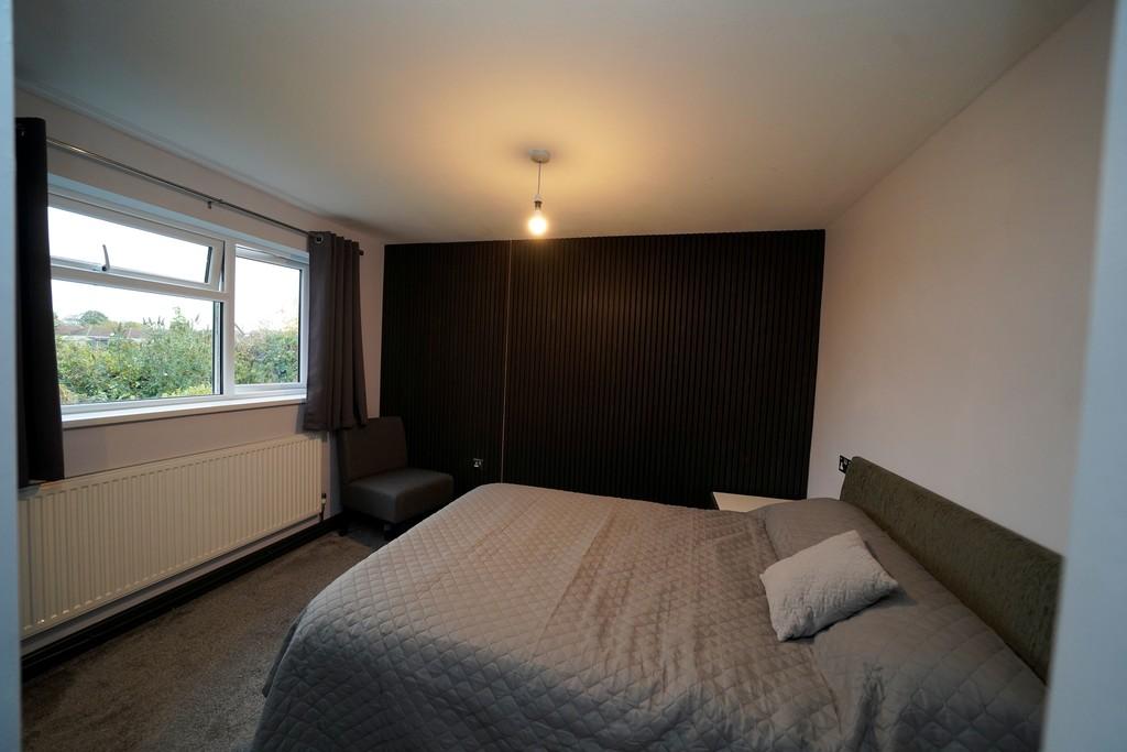 Bedroom 2s