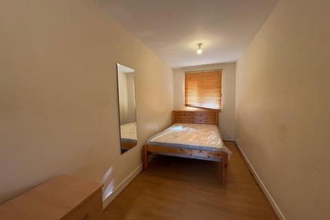 9 bedroom terraced house to rent, Lodge Road, Southampton