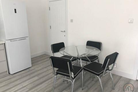 5 bedroom house to rent, Brudenell View, Leeds LS6