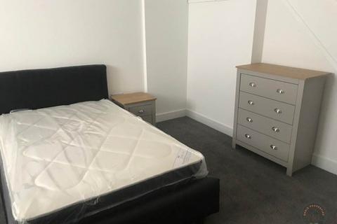 5 bedroom house to rent, Brudenell View, Leeds LS6