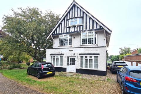 undefined, High Street, Mundesley