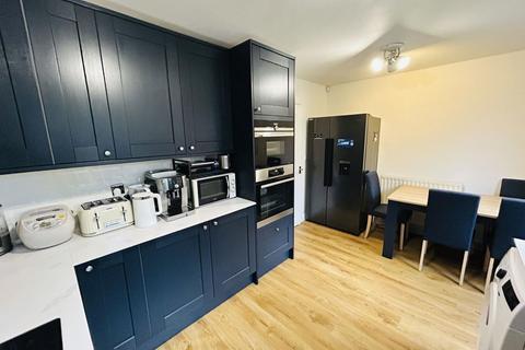 3 bedroom semi-detached house for sale, The Stewponey, Stourbridge DY7