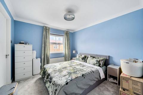 3 bedroom end of terrace house to rent, Hampden Lane, Tottenham, London, N17
