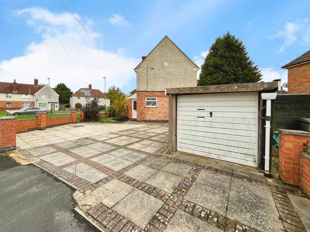 Driveway &amp; Garage