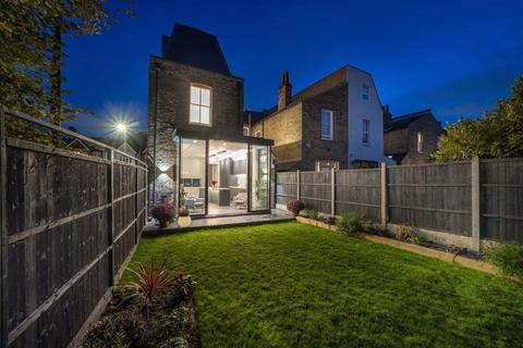 undefined, Nimrod Road, London SW16