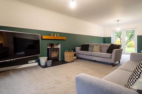 4 bedroom detached house for sale, Millstream Gardens, Tiverton EX16