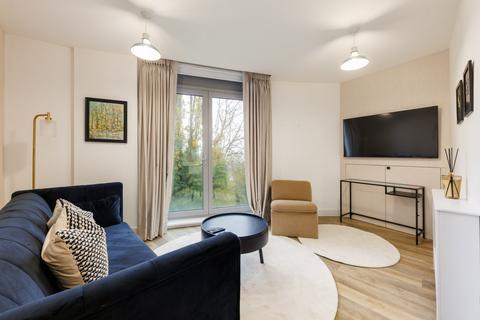 undefined, Walpole Lodge, 7 Plaza Gardens, London