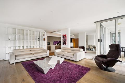 5 bedroom flat to rent, King's Quay, Chelsea Harbour, London