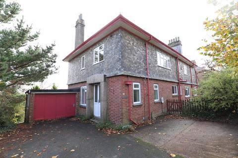 5 bedroom detached house to rent, Normandy Way, Plymouth