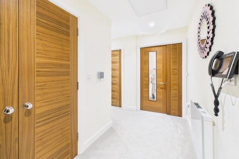 2 bedroom apartment for sale, Stapleton Court, Swanland