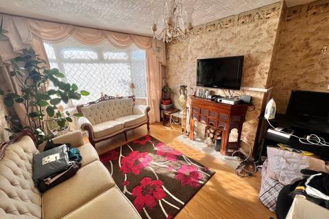 3 bedroom semi-detached house for sale, Lilac Avenue, Great Barr, Birmingham B44 8LX