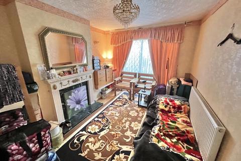 3 bedroom semi-detached house for sale, Lilac Avenue, Great Barr, Birmingham B44 8LX