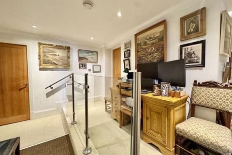 undefined, Royal Court Apartments, Lichfield Road, Four Oaks, Sutton Coldfield, B74 2NA