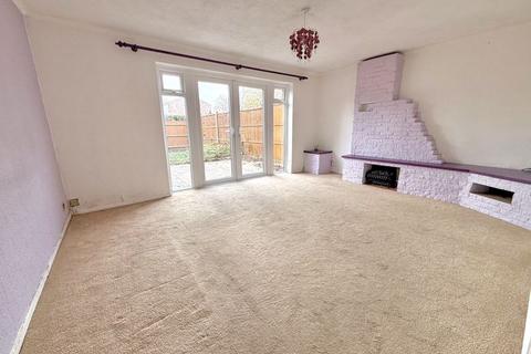 undefined, Elm Park Close, Houghton Regis