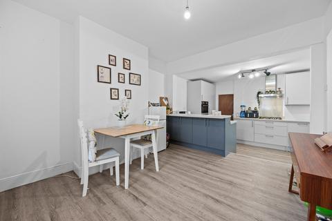undefined, North Street, Wellingborough, NN8