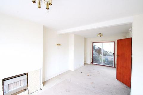 3 bedroom end of terrace house for sale, Thistledene Avenue, Harrow