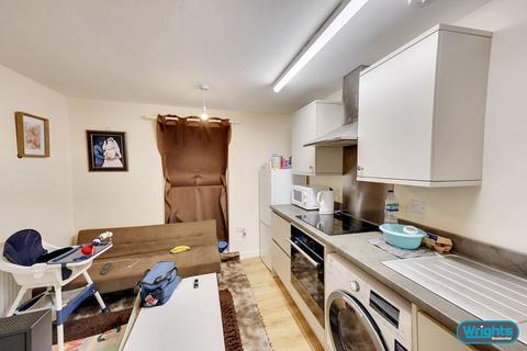 2 bedroom apartment to rent, 6 Wellsway, Bath