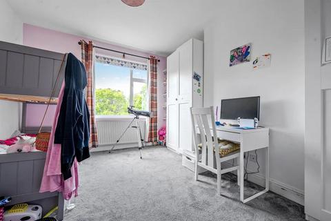 3 bedroom semi-detached house for sale, Ridge Crest, Enfield EN2