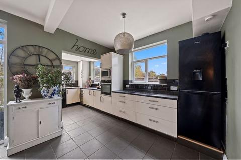3 bedroom semi-detached house for sale, Stoneleigh Avenue, Worcester Park