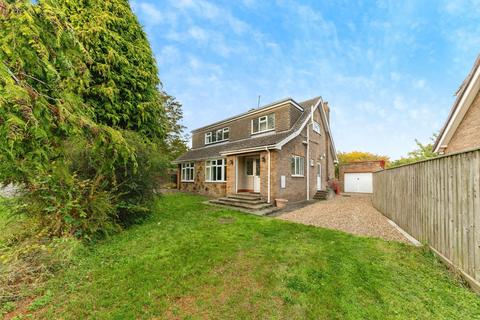 3 bedroom detached house for sale, Chapel Lane, Grimsby DN37