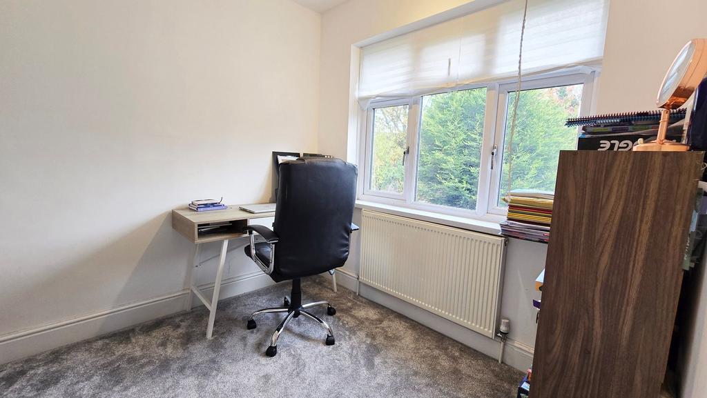 Bedroom 4/ Study