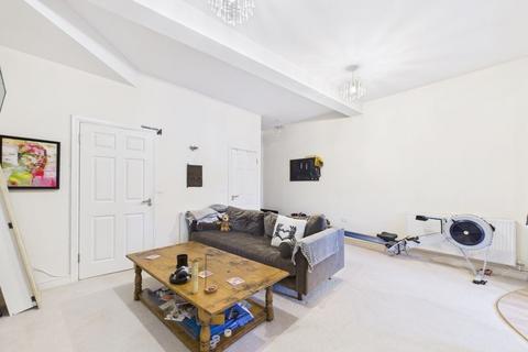 undefined, Elgin Court, Stonehouse