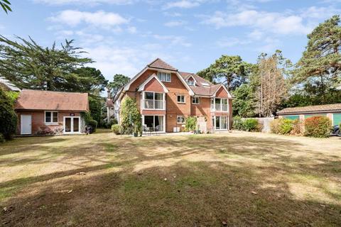 undefined, 19 Forest Road, Poole BH13