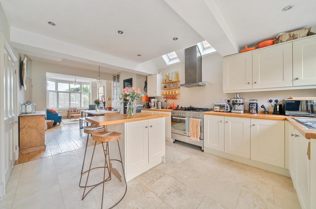 Kitchen/Dining/Sitting room