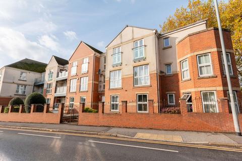 undefined, Roundhay Road, Leeds LS8