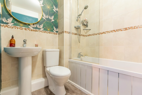 undefined, Roundhay Road, Leeds LS8