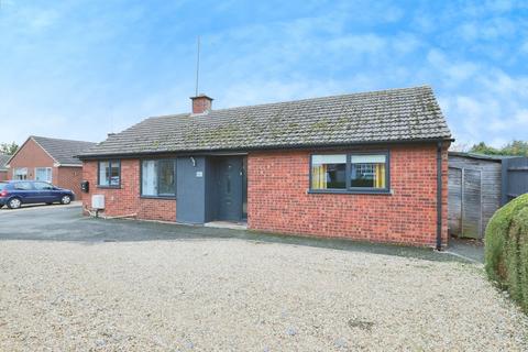 3 bedroom detached bungalow for sale, Burnell Close, Alcester B50