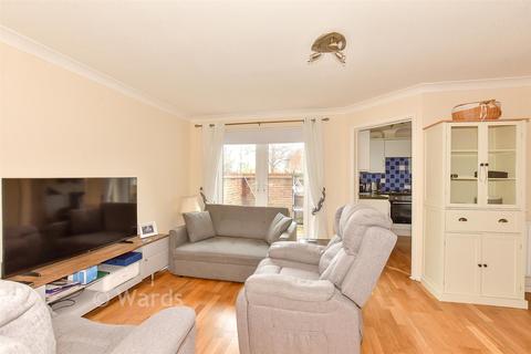 2 bedroom ground floor flat for sale, Summer Court, Whitstable CT5