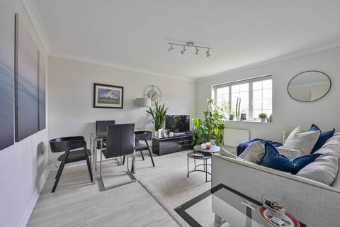 2 bedroom flat for sale, East Road, South Wimbledon, London, SW19