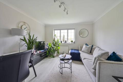 2 bedroom flat for sale, East Road, South Wimbledon, London, SW19