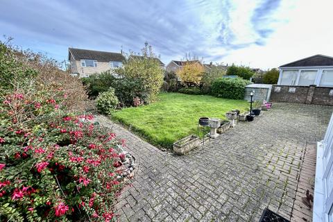 2 bedroom detached bungalow for sale, Cecil Close, Bourne, PE10