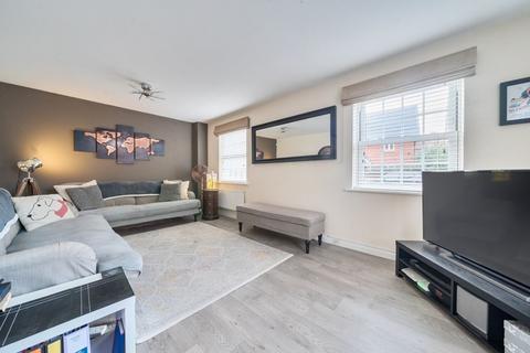 4 bedroom semi-detached house for sale, Lewis Close, Bedford