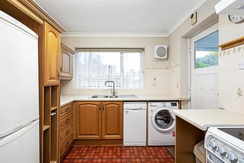 undefined, Lodge Hill, Purley CR8
