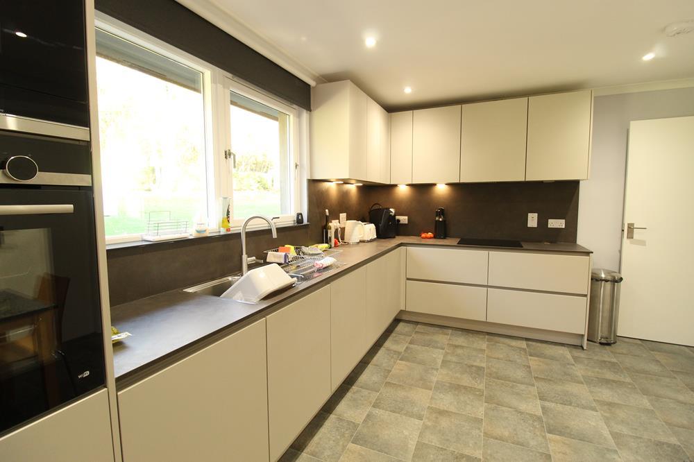 Kitchen 3