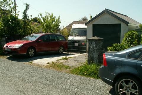 undefined, Cynheidre, Llanelli SA15