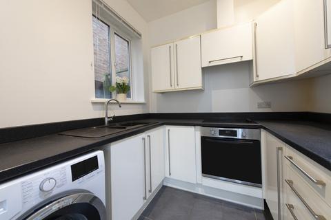 1 bedroom apartment to rent, Skardu Road, Cricklewood, London, NW2