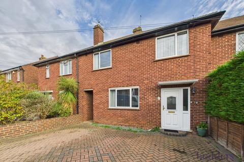 undefined, The Avenue, New Haw, Surrey, KT15