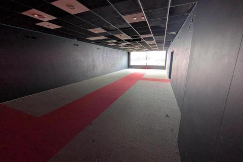 Retail property (high street) to rent, 163 Fleet Rd Fleet GU51 3PD