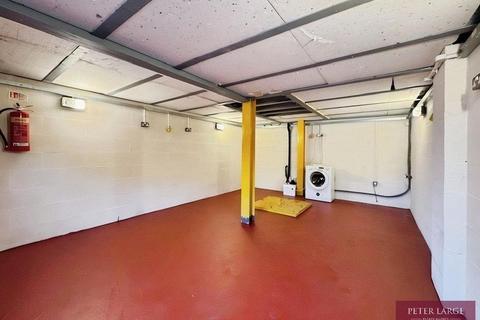 Warehouse for sale, 2 Lower Foel Rd Rhyl LL18 6AT