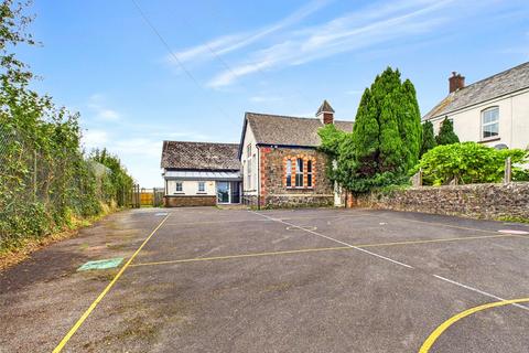 Mixed use for sale, 1 St. Andrews Close Sutcombe EX22 7PL